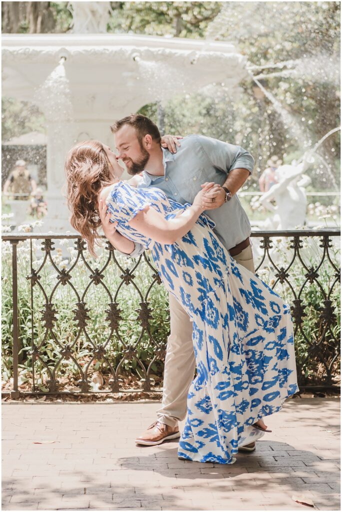 Atlanta wedding photographer photographs engagement session at Forsyth Park in Savannah Georgia